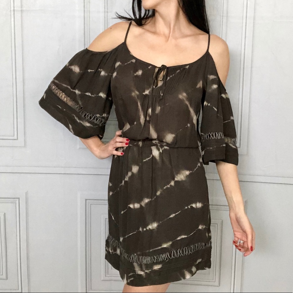Cold Shoulder Tie-Dye Blouson Dress